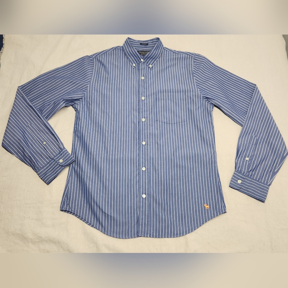 Mens Abercrombie & Fitch Vintage Blue Striped Button Up Shirt Size XL Muscle Fit